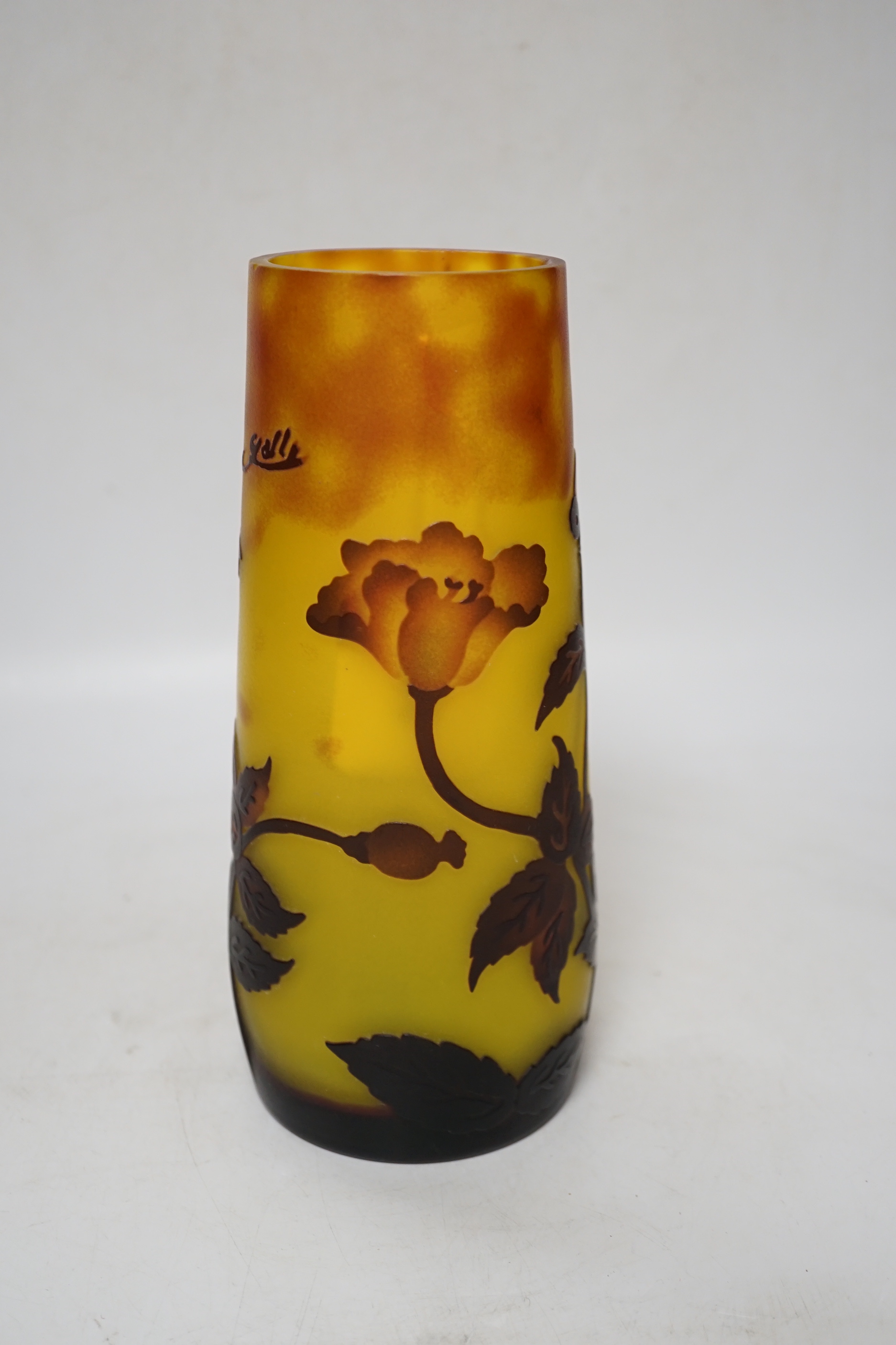 A Cameo glass vase in the style of Galle, decorated with poppies on yellow ground 22m high